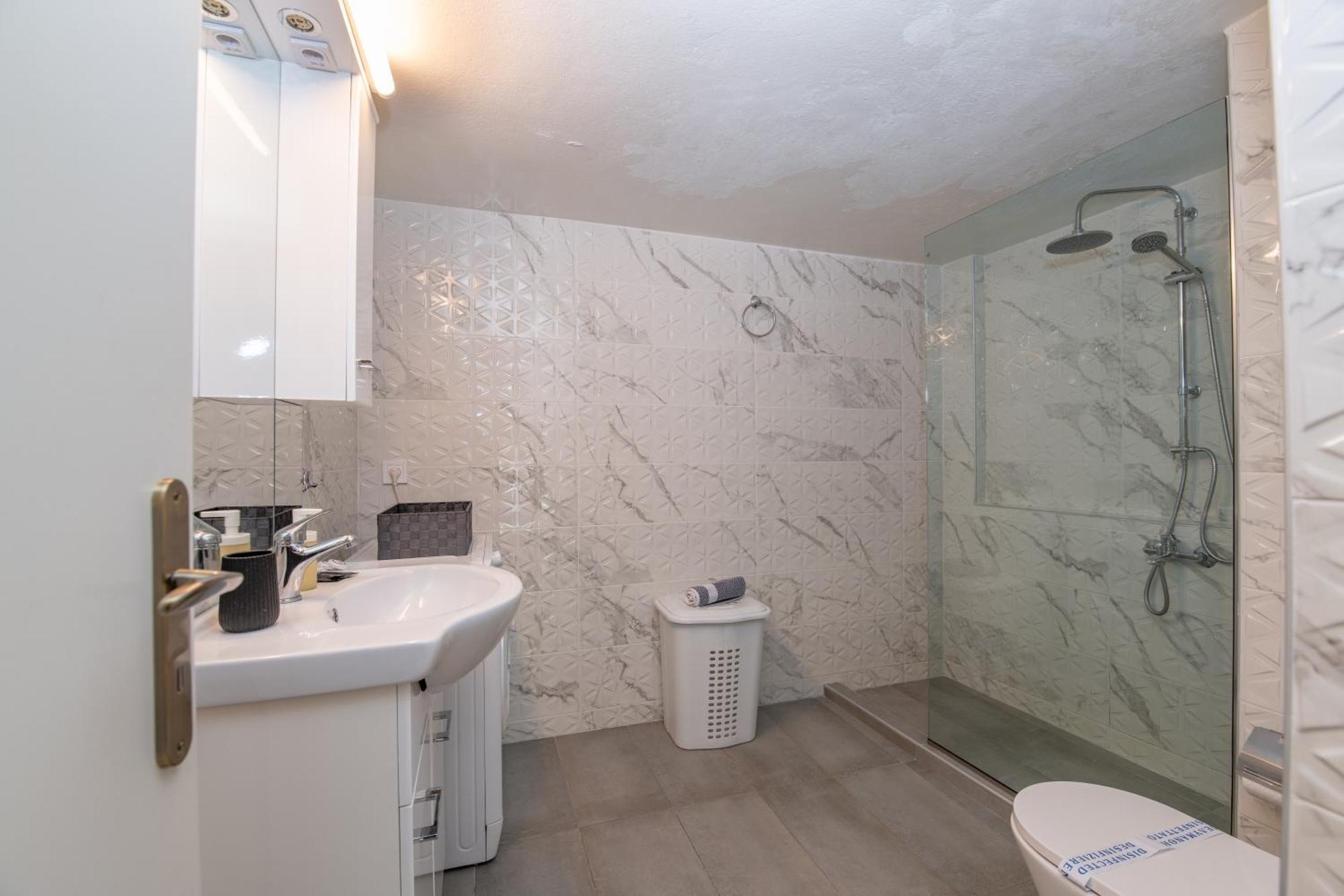 Marina Zeas Livemodern Apartment Piraeus Exterior photo
